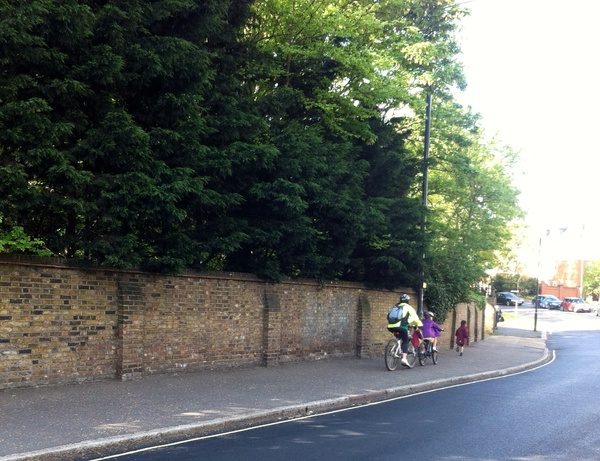 The photo for Queens Road - pavement cycling school run.